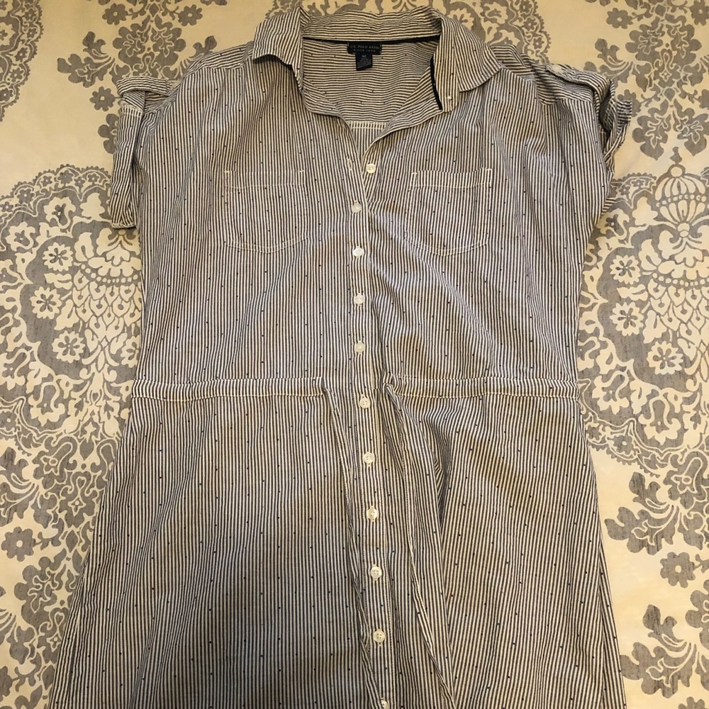 Lightweight button down dress. U.S. Polo Assn.